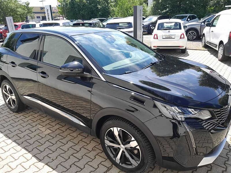 Peugeot 3008 PureTech 130 Stop & Start GPF Allure*NAVI*SHZ