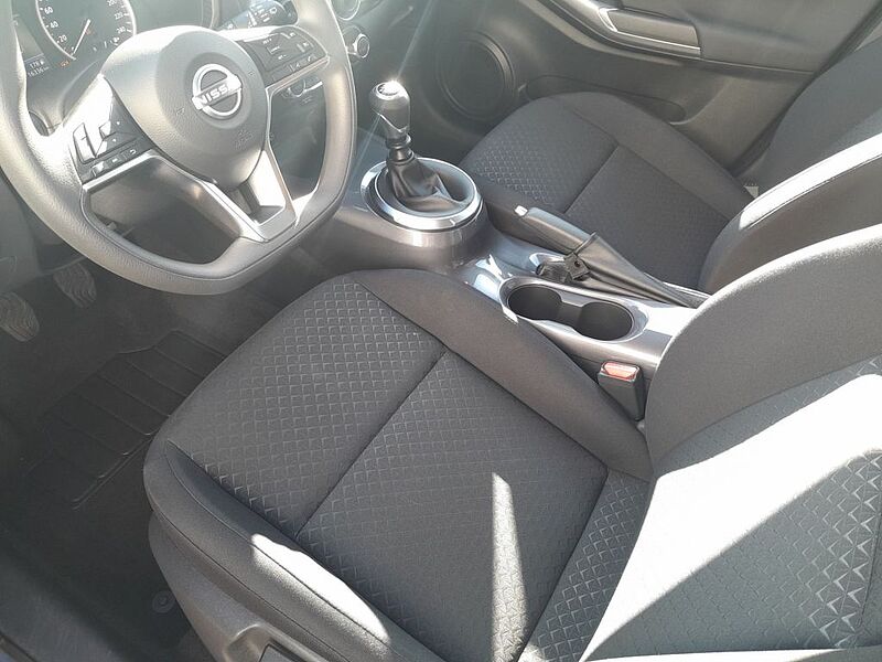 Nissan Juke 1.0 DIG-T Acenta*GANZJAHRESREIFEN*