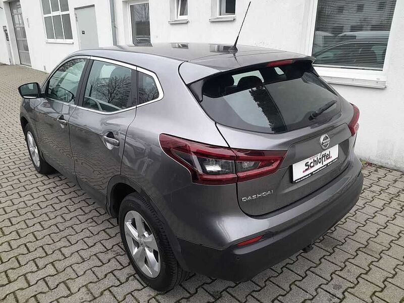 Nissan Qashqai 1.3 DIG-T ACENTA*1.HAND*AHK+SHZ