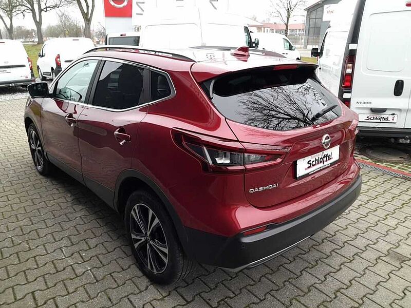 Nissan Qashqai 1.3 DIG-T DCT ZAMA*NAVI*SHZ