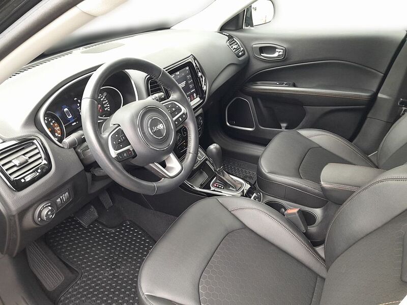 Jeep Compass 1.3 T-GDI I4 Automatik Limited NUR 15'KM