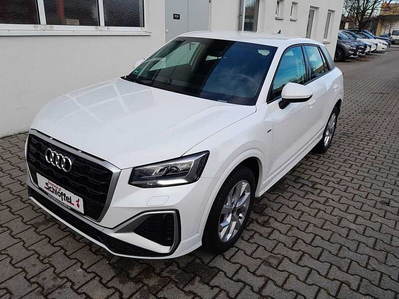 Audi Q2 30 TFSI S line*NAVI*ALU*NUR 17.500 KM