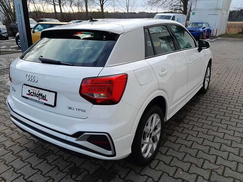 Audi Q2 30 TFSI S line*NAVI*ALU*NUR 17.500 KM